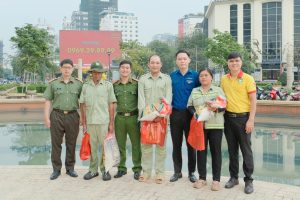 🎁TẶNG QUÀ CHĂM LO CHO CÔNG NHÂN VỆ SINH MÔI TRƯỜNG DỊP TẾT NGUYÊN ĐÁN BÍNH NGỌ NĂM 2026💗