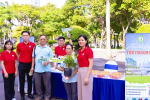 ĐẨY MẠNH TUYÊN TRUYỀN THANH TOÁN TIỀN THU GOM RÁC KHÔNG DÙNG TIỀN MẶT TẠI PHƯỜNG BẾN THÀNH
